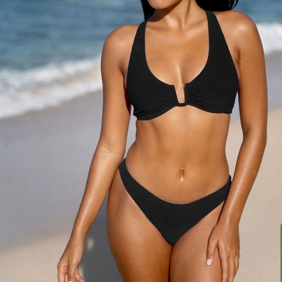 Berlook Black U-Ring Bikini Set, NWT - Picture 2 of 9